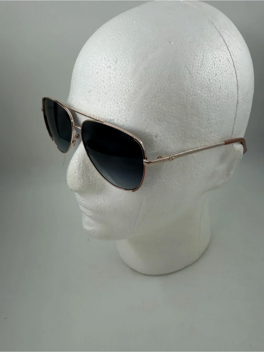 Guess Women’s GU00193 32B Gold Aviator Sunglasses Gradient Brown Lens 58-12 140